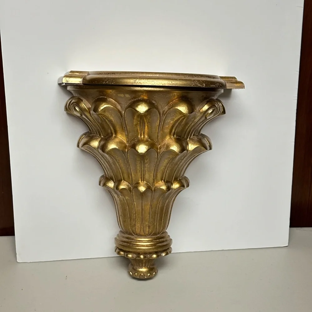 Vintage Antique gold molded resin Hollywood Regency Wall pocket planter Shelf